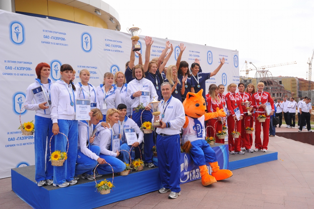 Medal winners and runners-up of women’s volleyball tournament, Gazprom’s 9th Summer Spartakiada Games in Saransk