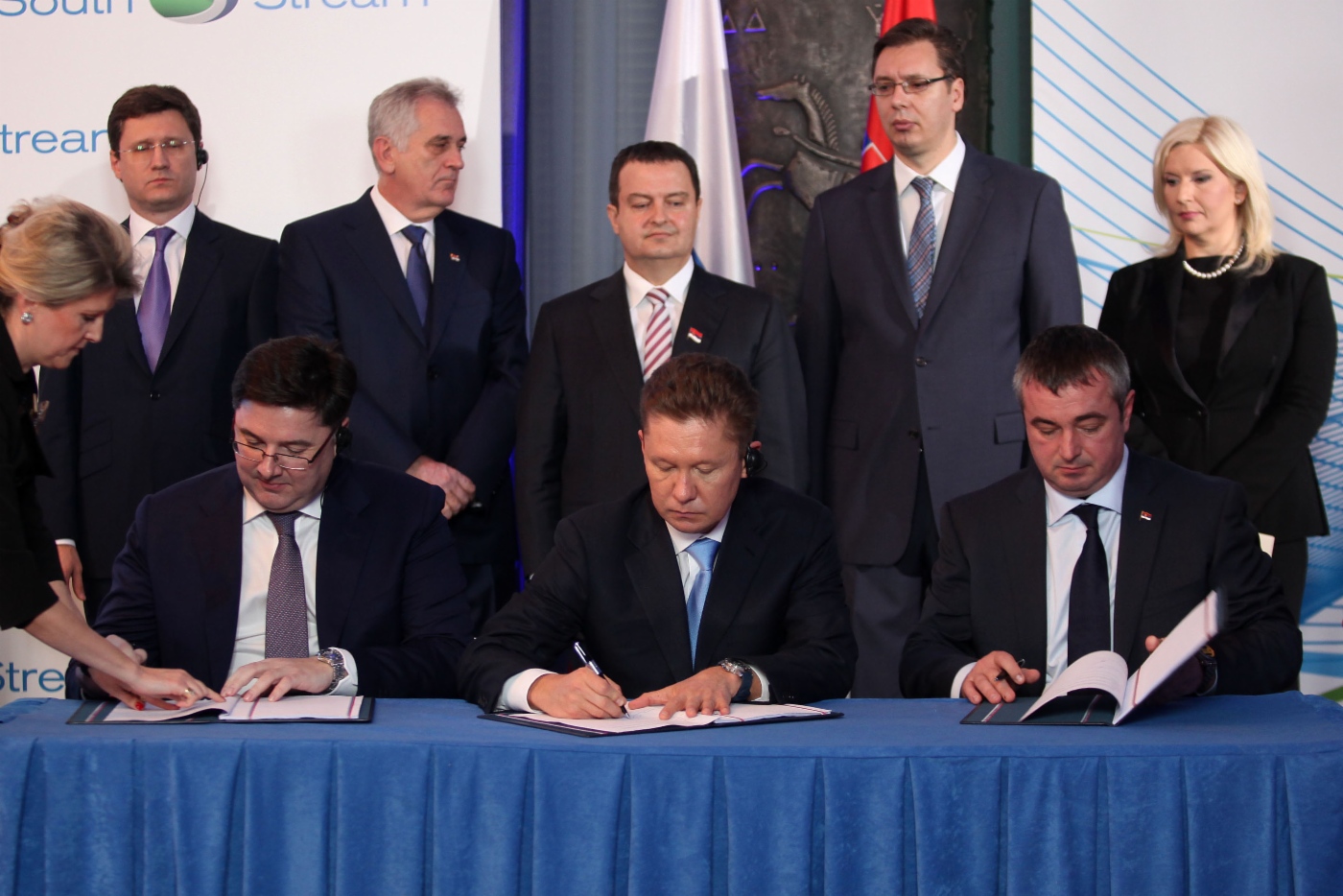 Alexander Syromyatin, CEO of South Stream d.o.o., Alexey Miller and Dusan Bajatovic, Director General of Srbijagas sign Agreement for gas transportation via South Stream gas pipeline in Serbia